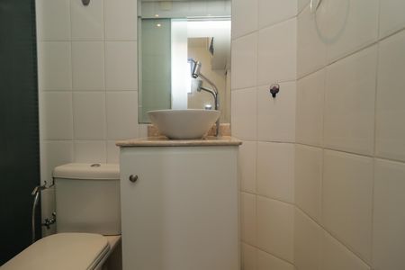 Banheiro da Suíte de apartamento para alugar com 2 quartos, 92m² em Vila Mariana, São Paulo