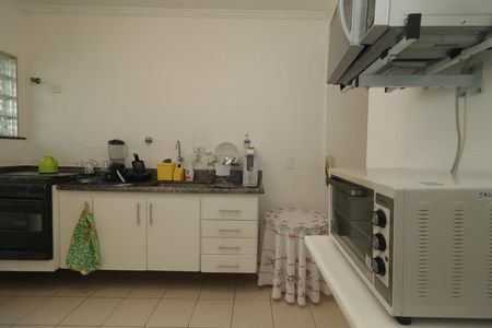 Apartamento para alugar com 92m², 2 quartos e 1 vagaCozinha