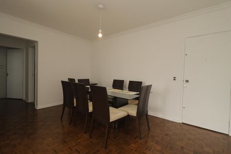 Apartamento para alugar com 92m², 2 quartos e 1 vagaSala