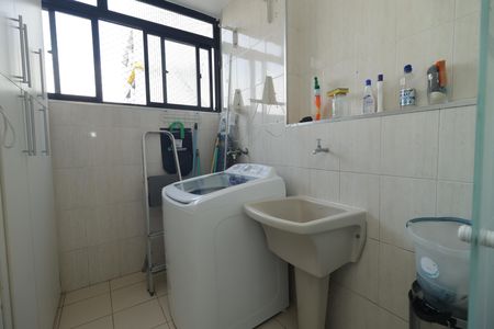 Apartamento para alugar com 92m², 2 quartos e 1 vagaÁrea de Serviço