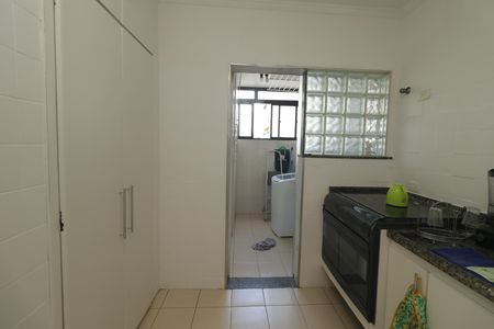 Apartamento para alugar com 92m², 2 quartos e 1 vagaCozinha