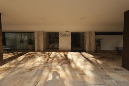 Apartamento para alugar com 92m², 2 quartos e 1 vagaHall de entrada