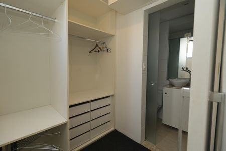 Apartamento para alugar com 92m², 2 quartos e 1 vagaCloset da suíte