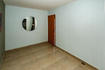 Apartamento para alugar com 45m², 2 quartos e 1 vagaSala