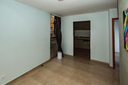 Apartamento para alugar com 45m², 2 quartos e 1 vagaSala