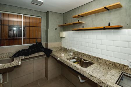 Apartamento para alugar com 45m², 2 quartos e 1 vagaCozinha e Área de Serviço