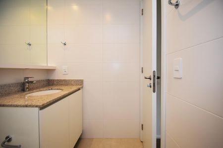 Apartamento para alugar com 59m², 2 quartos e sem vagabanheiro quarto 2