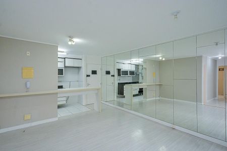 Apartamento para alugar com 69m², 2 quartos e 1 vagaSala