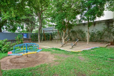 Apartamento para alugar com 69m², 2 quartos e 1 vagaÁrea comum - Playground
