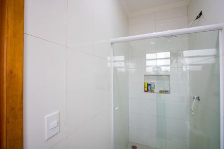 Casa à venda com 250m², 4 quartos e 4 vagasBanheiro do quarto 4