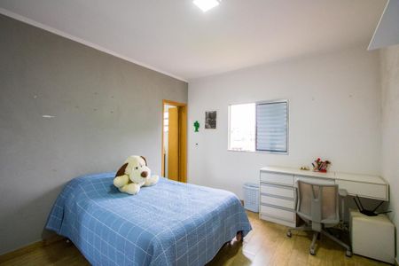 Casa à venda com 250m², 4 quartos e 4 vagasQuarto 4 - Suíte