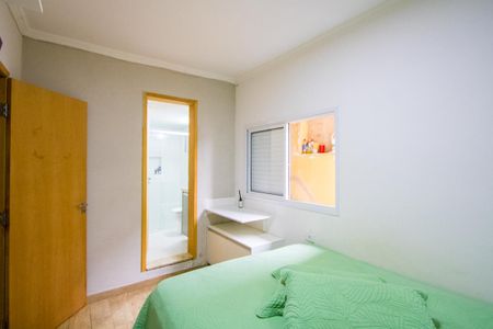 Casa à venda com 250m², 4 quartos e 4 vagasQuarto 3 - Suíte