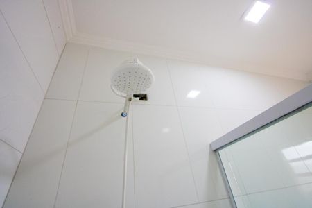 Casa à venda com 250m², 4 quartos e 4 vagasBanheiro do quarto 4