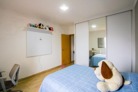 Casa à venda com 250m², 4 quartos e 4 vagasQuarto 4 - Suíte