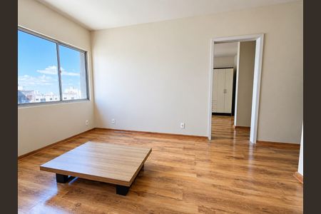 Apartamento para alugar com 46m², 1 quarto e sem vaga Apartamento para alugar com 46m², 1 quarto e sem vagaSala