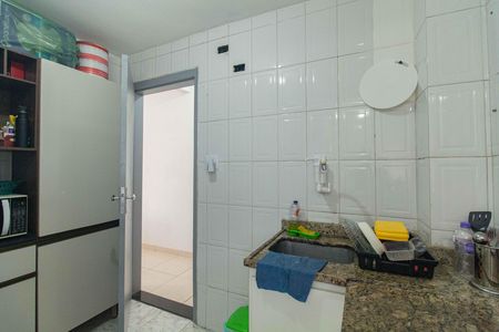 Apartamento à venda com 81m², 2 quartos e 1 vaga Apartamento à venda com 81m², 2 quartos e 1 vagaCozinha