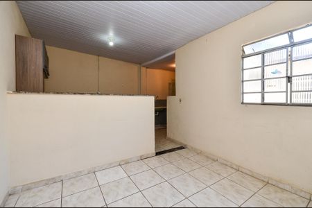 Sala de kitnet/studio para alugar com 1 quarto, 30m² em Pompéia, Belo Horizonte