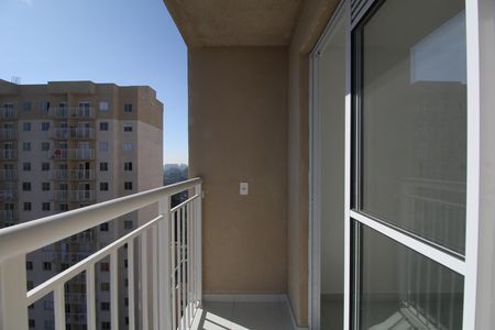 Apartamento para alugar com 35m², 2 quartos e 1 vagaVaranda
