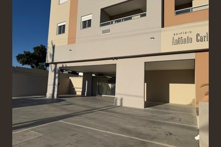 Apartamento para alugar com 73m², 4 quartos e 1 vagaFachada