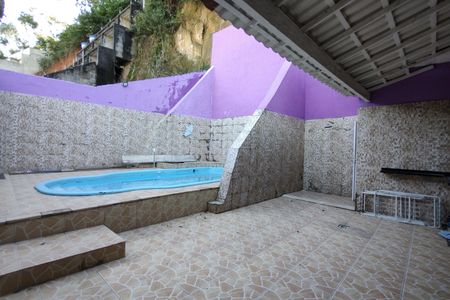 Casa de condomínio para alugar com 247m², 4 quartos e 2 vagas Casa de condomínio para alugar com 247m², 4 quartos e 2 vagasPiscina