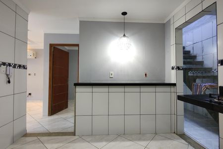 Casa de condomínio para alugar com 247m², 4 quartos e 2 vagas Casa de condomínio para alugar com 247m², 4 quartos e 2 vagasCozinha