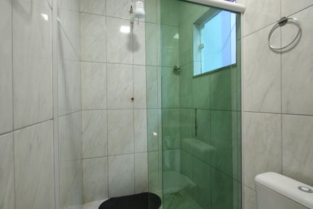 Casa de condomínio para alugar com 247m², 4 quartos e 2 vagas Casa de condomínio para alugar com 247m², 4 quartos e 2 vagasBanheiro da Suíte