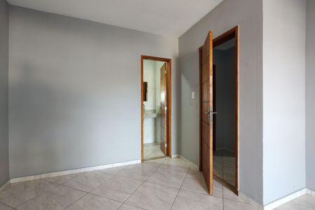 Casa de condomínio para alugar com 247m², 4 quartos e 2 vagas Casa de condomínio para alugar com 247m², 4 quartos e 2 vagasQuarto 2 - Suíte