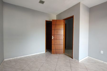 Casa de condomínio para alugar com 247m², 4 quartos e 2 vagas Casa de condomínio para alugar com 247m², 4 quartos e 2 vagasQuarto 2 - Suíte