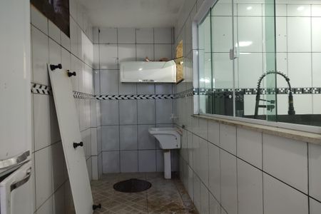 Casa de condomínio para alugar com 247m², 4 quartos e 2 vagas Casa de condomínio para alugar com 247m², 4 quartos e 2 vagasÁrea de Serviço