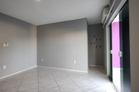 Casa de condomínio para alugar com 247m², 4 quartos e 2 vagas Casa de condomínio para alugar com 247m², 4 quartos e 2 vagasQuarto 4