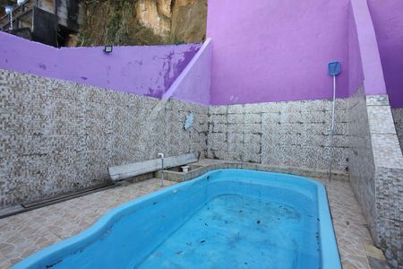 Casa de condomínio para alugar com 247m², 4 quartos e 2 vagas Casa de condomínio para alugar com 247m², 4 quartos e 2 vagasPiscina