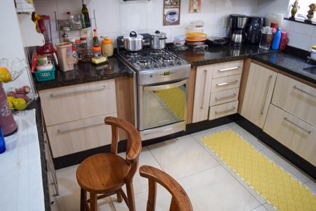 Cozinha de casa à venda com 3 quartos, 160m² em Vila Carrão, São Paulo