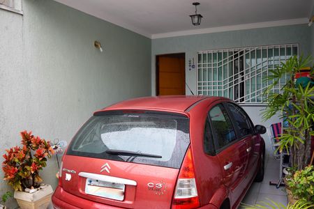 Garagem de casa à venda com 3 quartos, 160m² em Vila Carrão, São Paulo