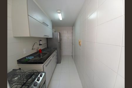 Cozinha de apartamento para alugar com 1 quarto, 37m² em Vila Buarque, São Paulo