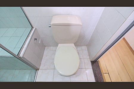Casa de condomínio para alugar com 140m², 4 quartos e 2 vagasBanheiro 