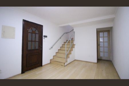 Sala de casa de condomínio para alugar com 4 quartos, 140m² em Vila Independencia, São Paulo