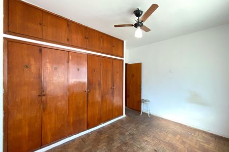 Casa à venda com 300m², 2 quartos e 2 vagasQuarto 1