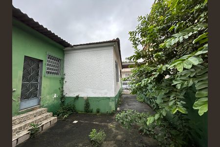 Casa à venda com 230m², 3 quartos e 2 vagasÁrea externa