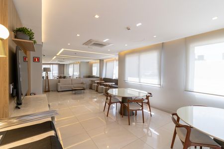 Studio à venda com 27m², 1 quarto e sem vagaÁrea comum - Salão de festas