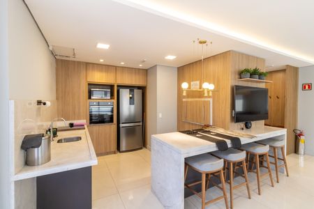 Studio à venda com 27m², 1 quarto e sem vagaÁrea comum - Salão de festas