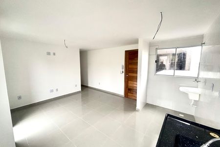 Apartamento à venda com 42m², 2 quartos e sem vagaSala/Cozinha