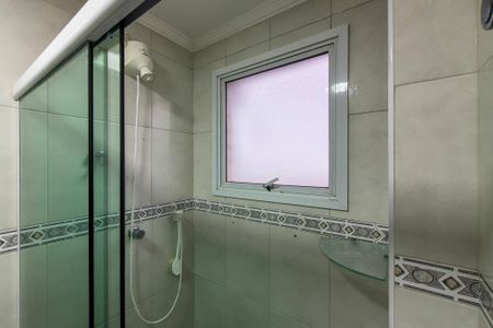Apartamento para alugar com 90m², 2 quartos e 2 vagas Apartamento para alugar com 90m², 2 quartos e 2 vagasBanheiro da Suíte