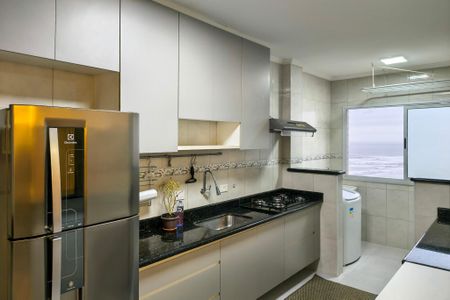Apartamento para alugar com 90m², 2 quartos e 2 vagas Apartamento para alugar com 90m², 2 quartos e 2 vagasCozinha