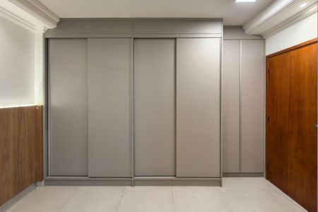Apartamento para alugar com 90m², 2 quartos e 2 vagas Apartamento para alugar com 90m², 2 quartos e 2 vagasSuite