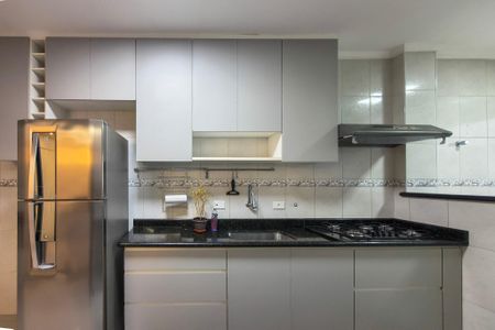 Apartamento para alugar com 90m², 2 quartos e 2 vagas Apartamento para alugar com 90m², 2 quartos e 2 vagasCozinha