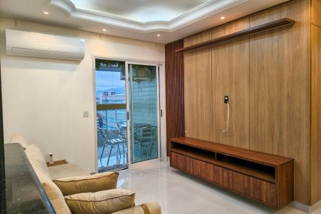 Sala de apartamento para alugar com 2 quartos, 90m² em Aviação, Praia Grande