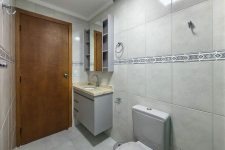 Apartamento para alugar com 90m², 2 quartos e 2 vagas Apartamento para alugar com 90m², 2 quartos e 2 vagasBanheiro da Suíte