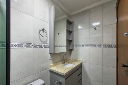 Apartamento para alugar com 90m², 2 quartos e 2 vagas Apartamento para alugar com 90m², 2 quartos e 2 vagasBanheiro social