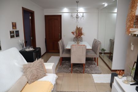 Apartamento à venda com 80m², 2 quartos e 2 vagasSALA