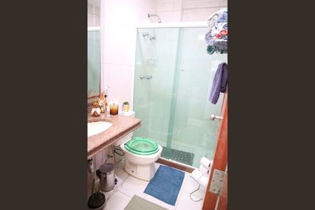 Apartamento à venda com 80m², 2 quartos e 2 vagasBANHEIRO 2